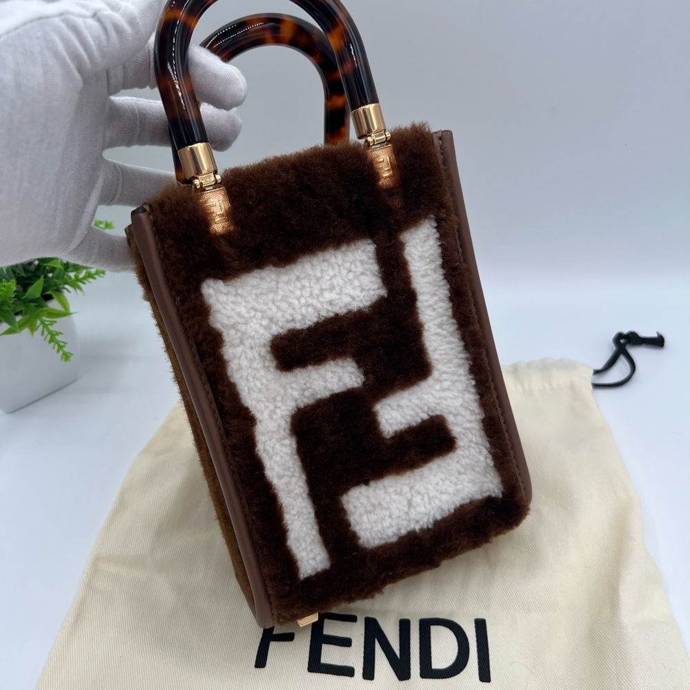 Fendi FF full fury mini shoulder bag ❤️